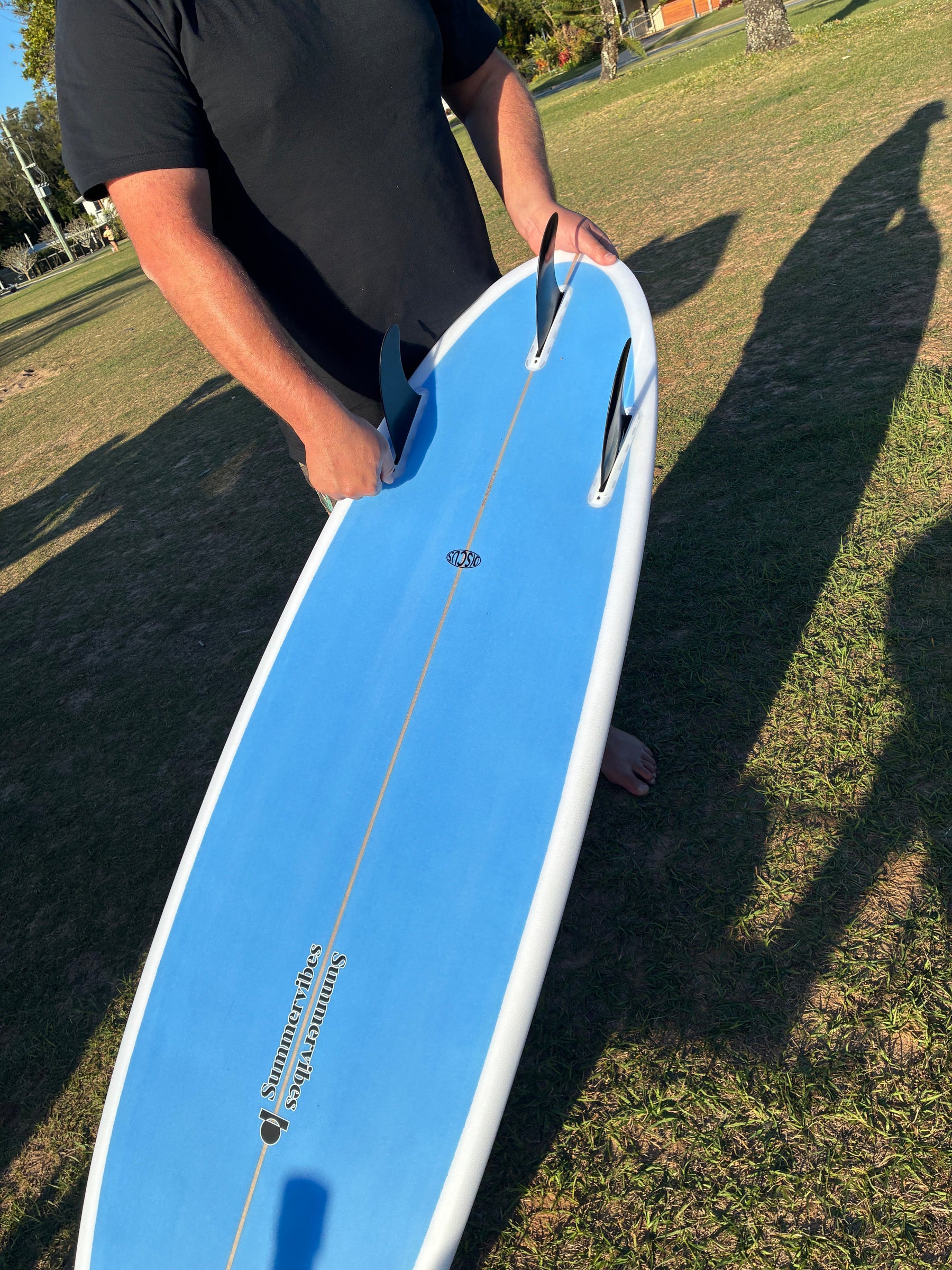 Summer vibes Discus Egg Round Tail Surfboard – White Blue