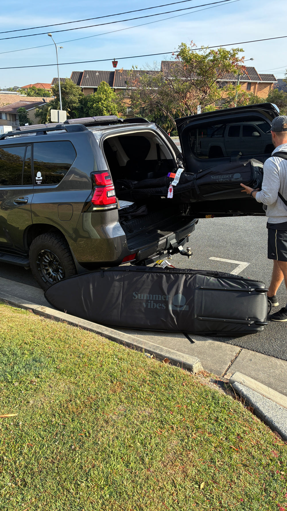 Summer vibes Premium Wheely Travel Cover 3-4 Surfboard Boardbag