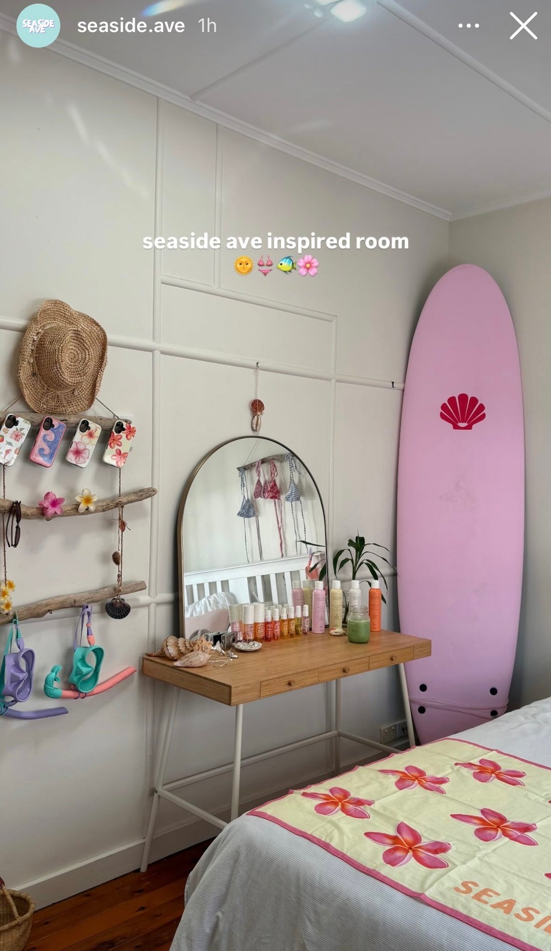 Summer vibes x Seaside Ave limited edition Mini Mal 8' Softboard - Pink Blue