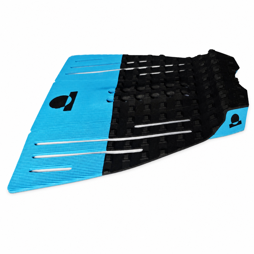 Summer vibes 3 Piece Grom 50/50 Combo Traction Pad – Black/Blue — side view