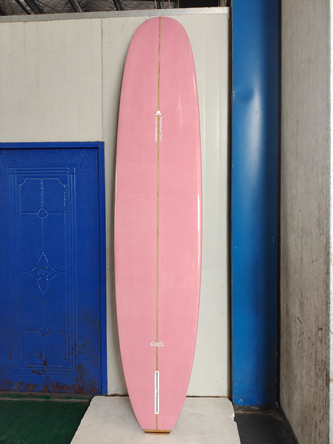 Summer vibes Classic Noserider Pink Lilac Gloss surfboard bottom view
